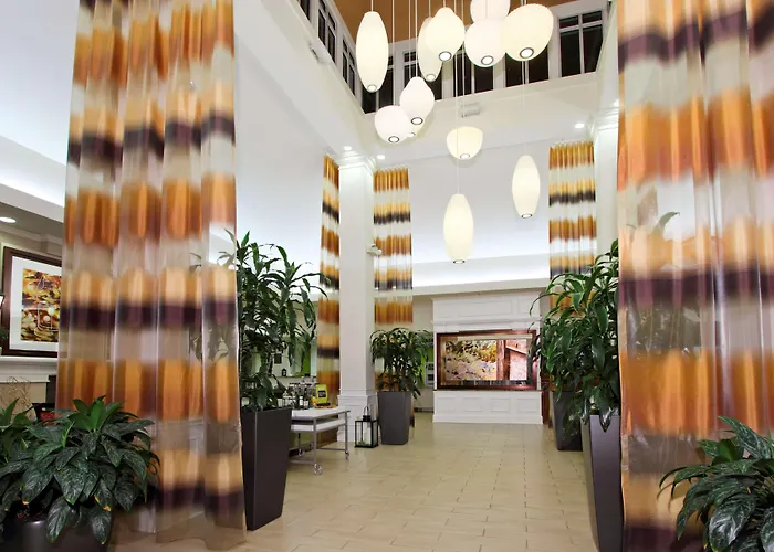 Hilton Garden Airport
