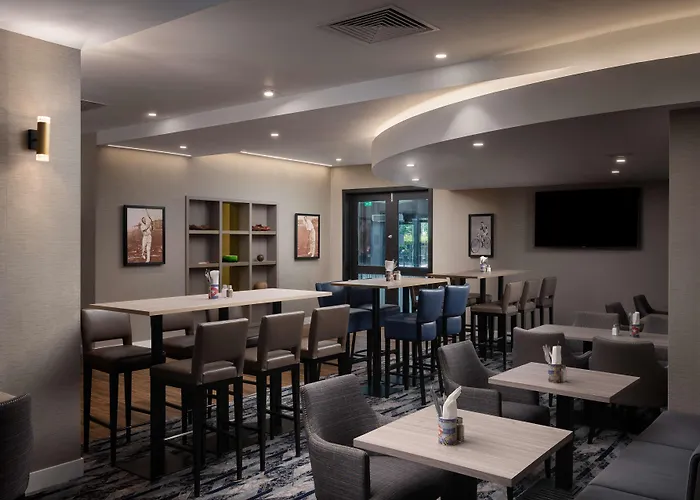 Hotel Hilton Garden Airport Columbus