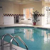 Hilton Garden Airport Hotel 3*