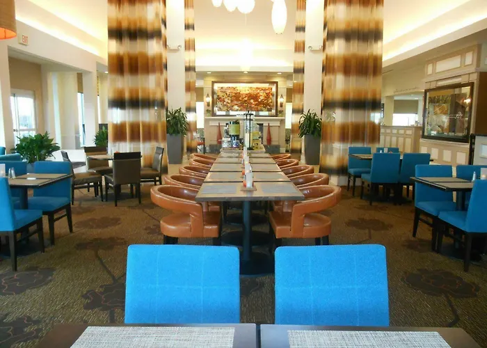 Hotel Hilton Garden Airport